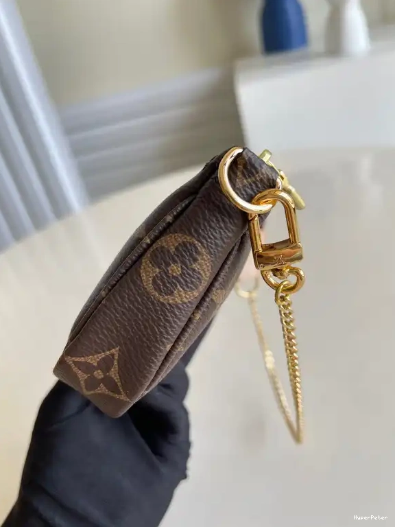 ACCESSOIRES POCHETTE LOUIS MINI VUITTON 0530